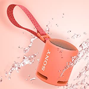 Compact speaker that expands sound all around